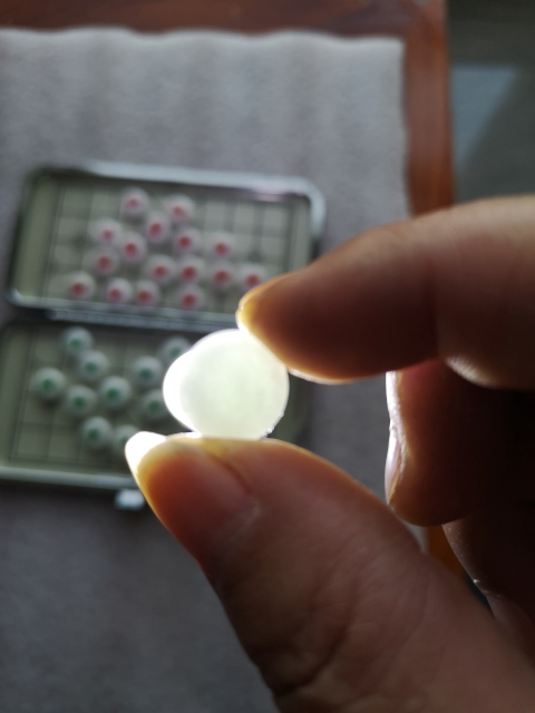 古玩玉器翡翠象棋拍賣，當前價格1200元