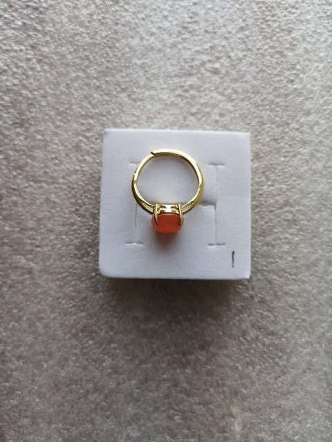 古玩玉器南紅戒指拍賣,當前價格260元