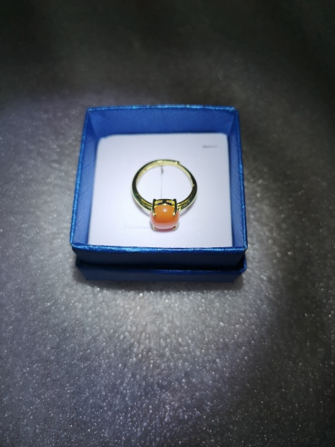 古玩玉器南紅戒指拍賣,當前價格260元