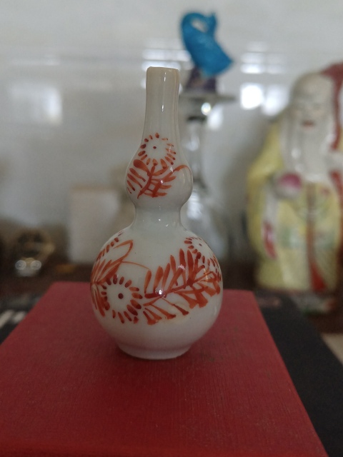 古玩陶瓷康熙礬紅花卉紋葫蘆瓶拍賣，當前價格888元