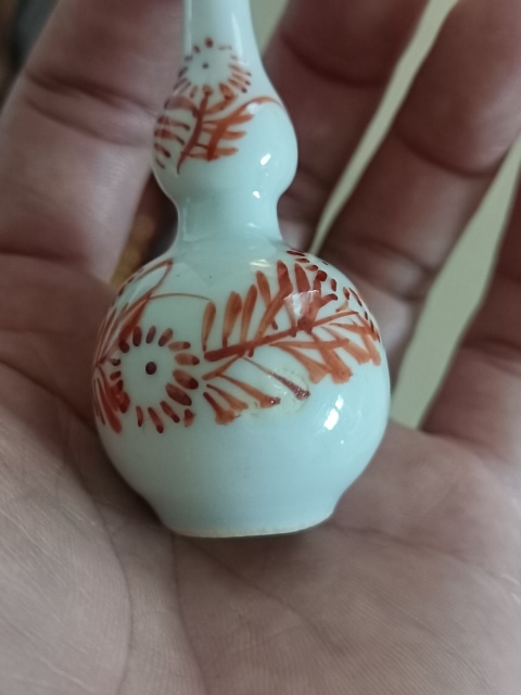 古玩陶瓷康熙礬紅花卉紋葫蘆瓶拍賣，當前價格888元