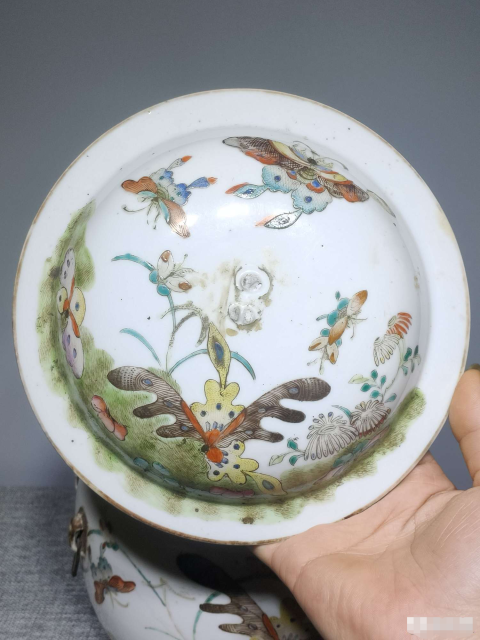 古玩陶瓷【精品細路】清同治花鳥紋粉彩四系粥罐拍賣,當前價格2588元