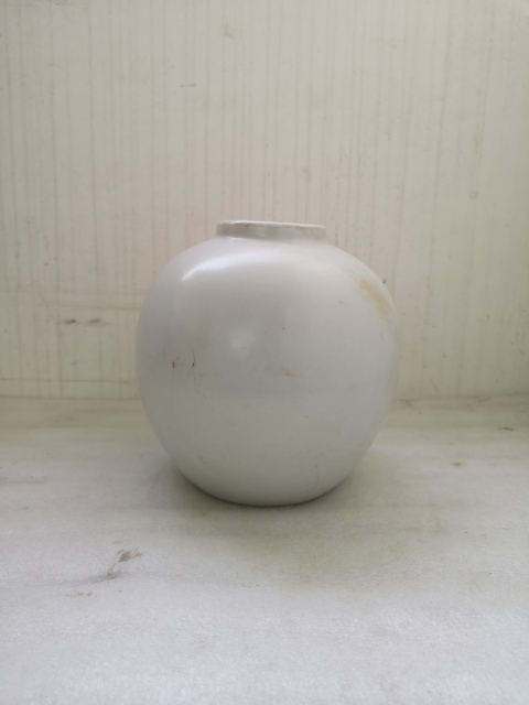 古玩陶瓷白釉罐拍賣,當(dāng)前價格298元