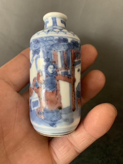 古玩陶瓷青花釉里紅人物故事鼻煙壺拍賣，當前價格8888元