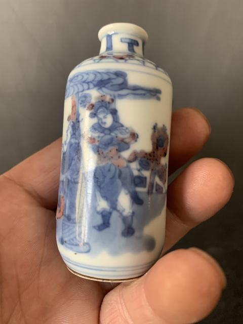 古玩陶瓷青花釉里紅人物故事鼻煙壺拍賣，當前價格8888元