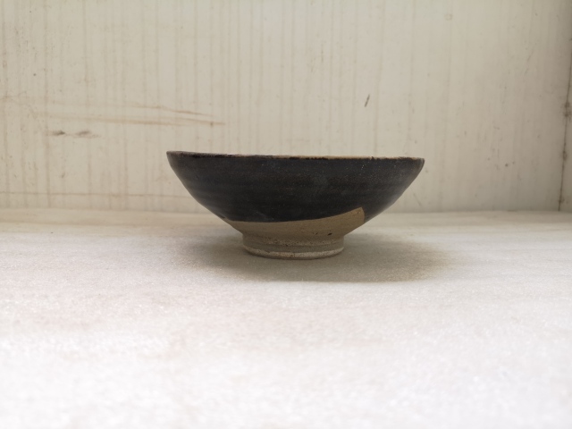 古玩陶瓷磁州窯黑釉斗笠碗拍賣(mài),當(dāng)前價(jià)格850元