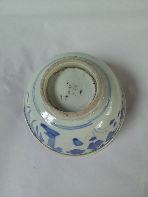 古玩陶瓷清晚期~青花碗拍賣,當前價格0元