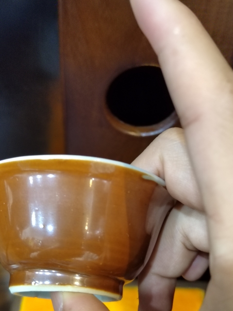 古玩陶瓷外醬釉內青花杯盤拍賣，當前價格3200元