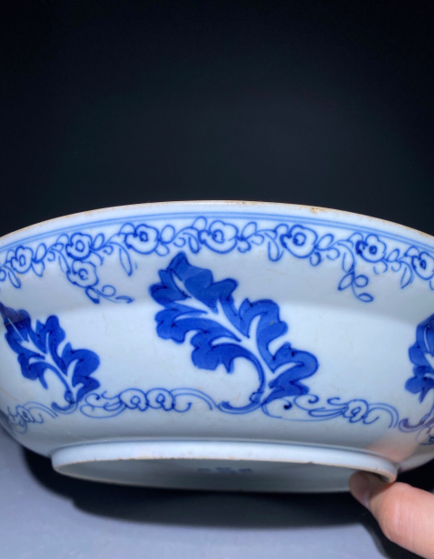 古玩陶瓷民國·青花花卉紋盤真品鑒賞圖