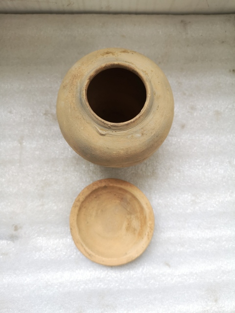 古玩陶瓷灰陶蓋罐拍賣,當前價格550元