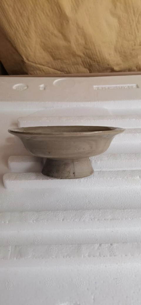 古玩陶瓷青釉高足盤拍賣，當(dāng)前價格1200元