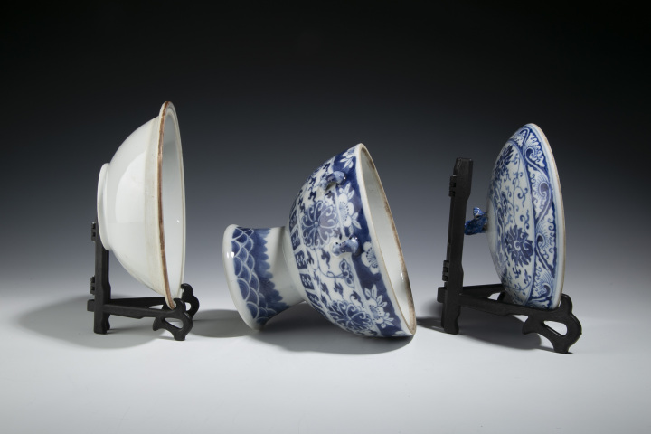 古玩陶瓷(二級官窯)清晚精品·青花纏枝蓮紋溫鍋拍賣,當前價格23085元