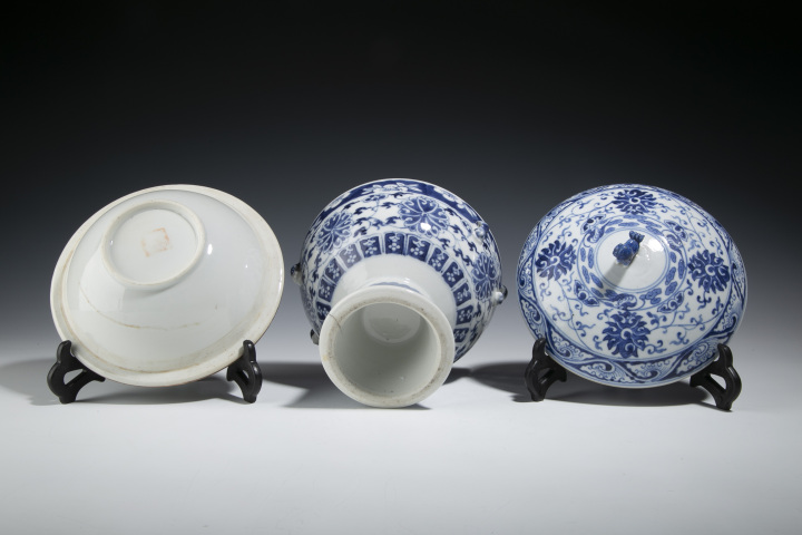 古玩陶瓷(二級官窯)清晚精品·青花纏枝蓮紋溫鍋拍賣,當前價格23085元