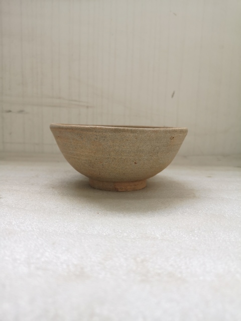 古玩陶瓷龍泉窯系青瓷碗拍賣，當前價格580元