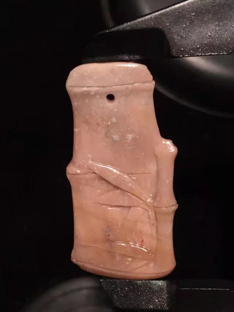古玩玉器虧本處理！昌化雞血石掛件《節(jié)節(jié)高》拍賣，當前價格398元