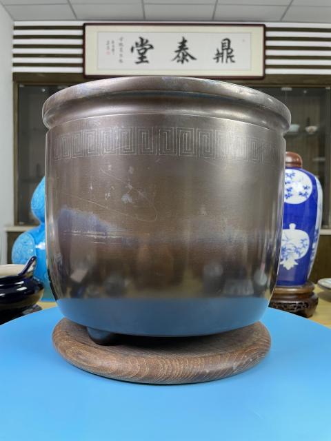 古玩雜項清晚期 嵌銀云雷紋火缽拍賣,當前價格3200元