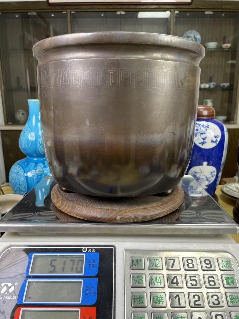 古玩雜項清晚期 嵌銀云雷紋火缽拍賣,當前價格3200元