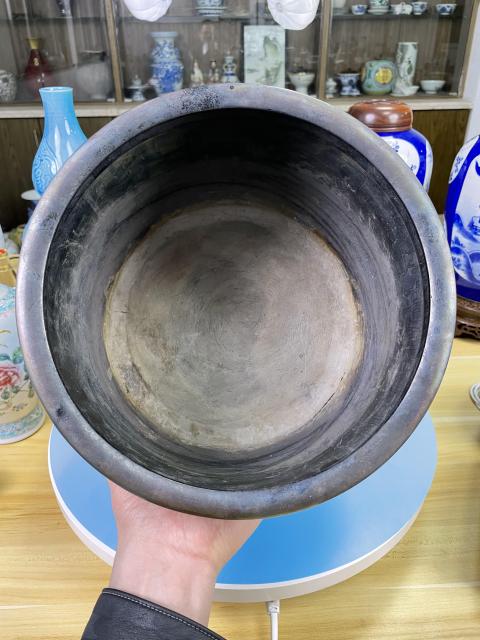 古玩雜項清晚期 嵌銀云雷紋火缽拍賣,當前價格3200元