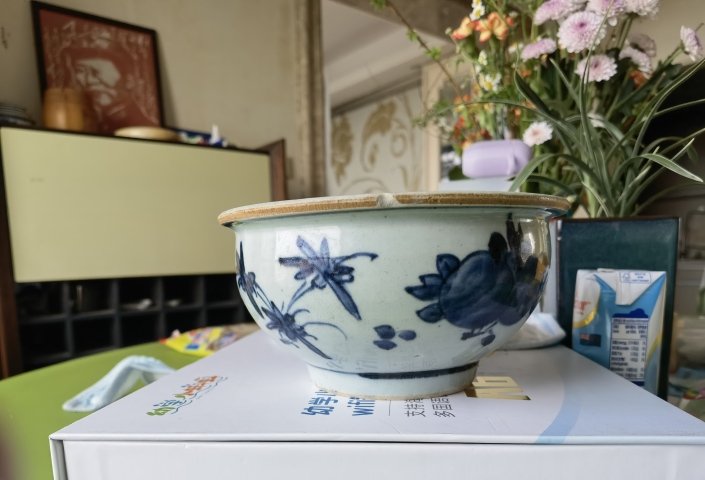 古玩陶瓷清順治青花洞石花卉紋爐拍賣，當前價格6800元