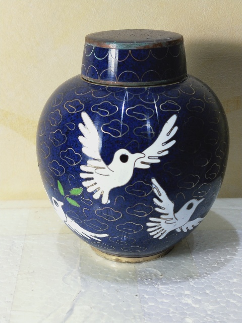 古玩陶瓷創匯·銅胎掐絲琺瑯花鳥紋小蓋罐一對真品鑒賞圖