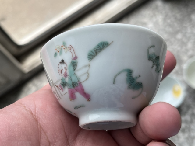 古玩陶瓷粉彩仕女人物圖杯四只拍賣,當(dāng)前價格2800元
