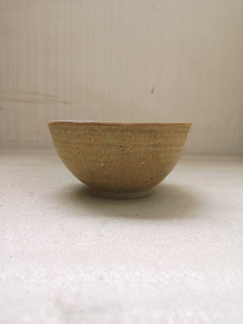 古玩陶瓷越窯系青瓷碗拍賣,當前價格398元