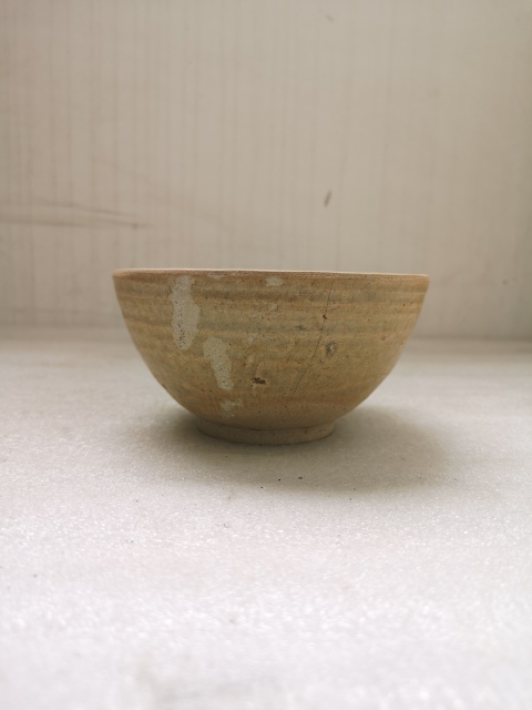 古玩陶瓷越窯系青瓷碗拍賣,當前價格398元