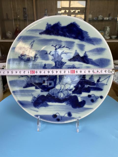 古玩陶瓷清中期 精品 青花山水人物紋大盤拍賣,當前價格3300元