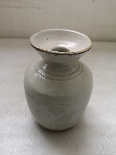 古玩陶瓷磁州窯白釉酒壺拍賣,當前價格450元