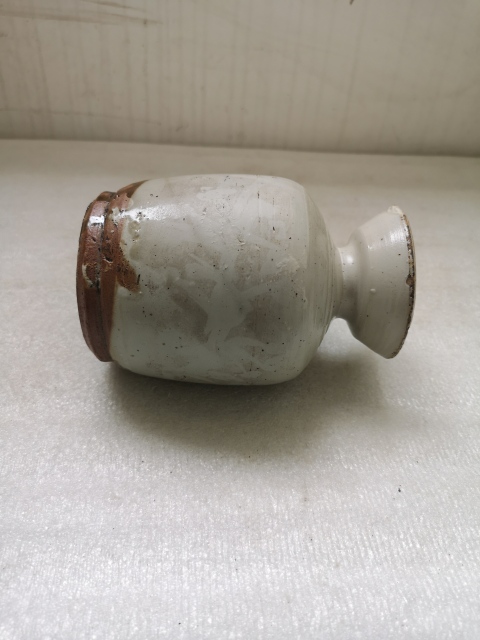 古玩陶瓷磁州窯白釉酒壺拍賣,當前價格450元