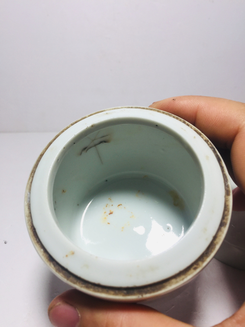 古玩陶瓷白釉壽桃扭溫酒器拍賣，當(dāng)前價格0元