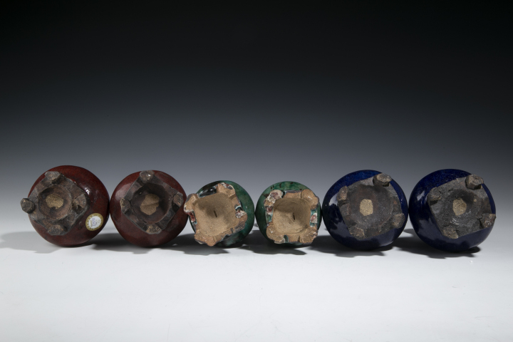 古玩陶瓷民國(guó)·各色小瓶一組拍賣，當(dāng)前價(jià)格6200元