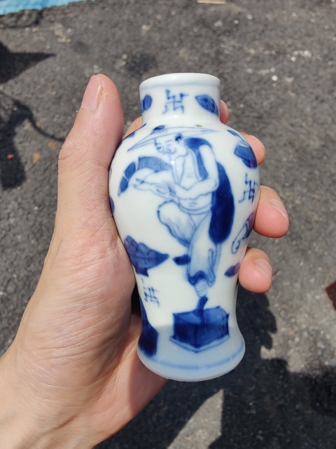 古玩陶瓷晚清人物市井之徒一對青花瓶拍賣，當前價格4680元
