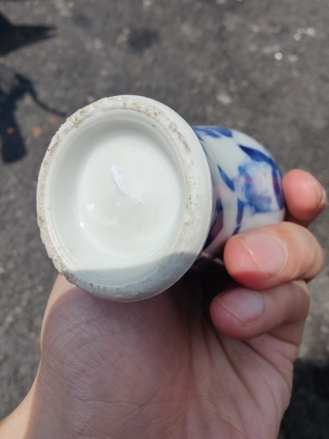古玩陶瓷晚清人物市井之徒一對青花瓶拍賣，當前價格4680元