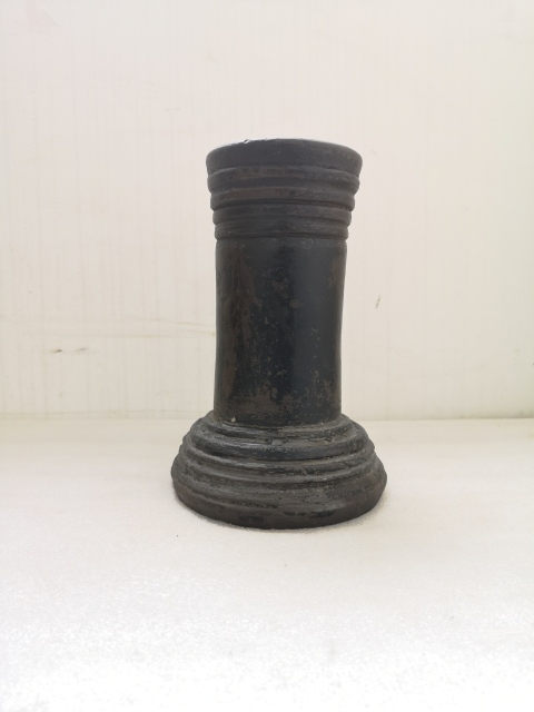 古玩陶瓷灰陶筆筒拍賣,當前價格680元