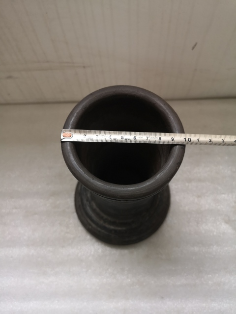古玩陶瓷灰陶筆筒拍賣,當前價格680元