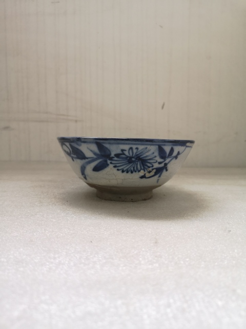 古玩陶瓷磁州窯青花花卉紋碗拍賣,當(dāng)前價(jià)格220元