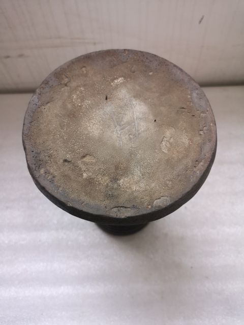 古玩陶瓷灰陶筆筒拍賣,當前價格680元
