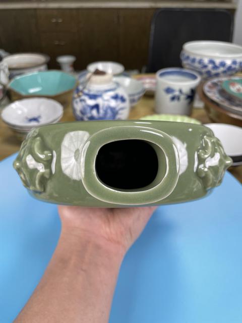 古玩陶瓷民國 青釉抱月瓶拍賣,當前價格5500元