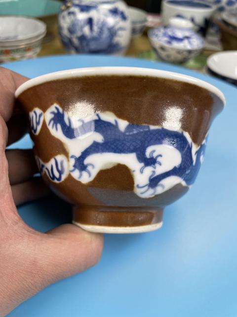 古玩陶瓷民國 醬釉開光青花龍紋碗（官窯五爪龍）拍賣，當(dāng)前價格1299元