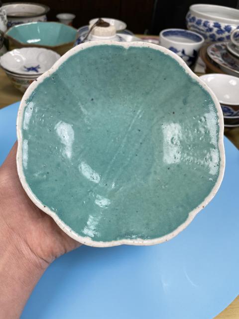 古玩陶瓷清晚 松石綠釉大雞圖粉彩貢碗拍賣，當(dāng)前價(jià)格820元