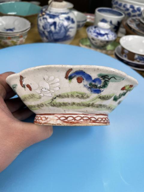 古玩陶瓷清晚 松石綠釉大雞圖粉彩貢碗拍賣，當(dāng)前價(jià)格820元