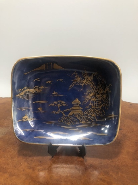古玩陶瓷藍釉描金山水紋四方盤拍賣，當前價格670元