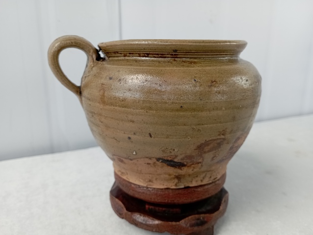 古玩陶瓷福建窯口青釉花澆拍賣，當(dāng)前價格500元