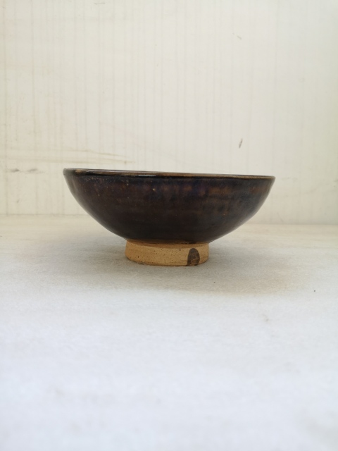 古玩陶瓷磁州窯窯變黑釉大碗拍賣(mài)，當(dāng)前價(jià)格680元