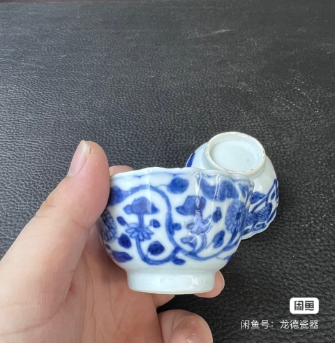 古玩陶瓷康熙花卉紋青花杯拍賣，當前價格2800元