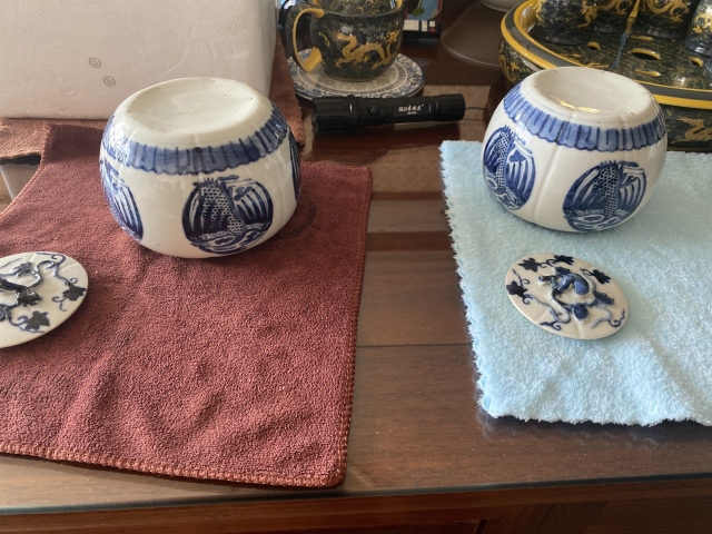 古玩陶瓷青花團鶴蓋罐一對拍賣，當前價格11000元