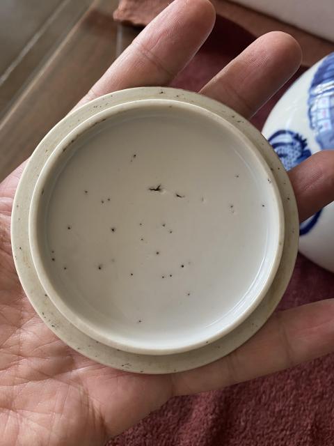 古玩陶瓷青花團鶴蓋罐一對拍賣，當前價格11000元