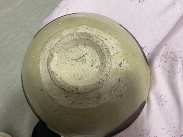 古玩陶瓷長沙窯褐綠彩花卉紋碗拍賣，當前價格13000元