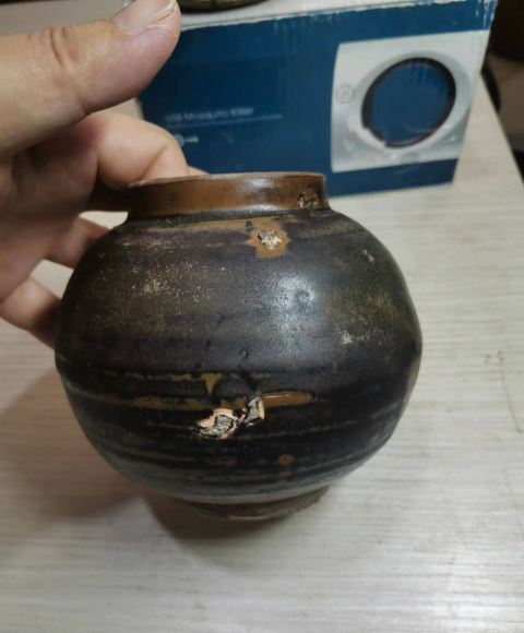 古玩陶瓷兩只蓋罐拍賣，當前價格3500元